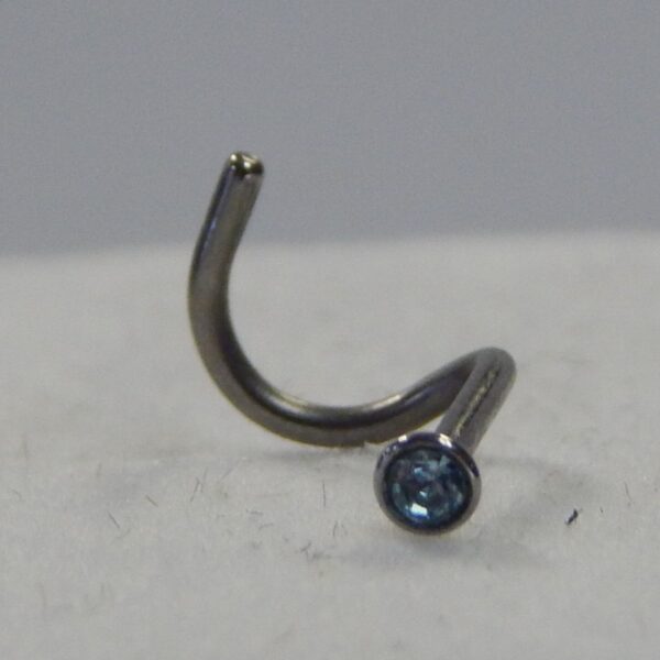 20 Gauge Nose Screws - Image 13