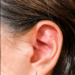 hoop-in-ear