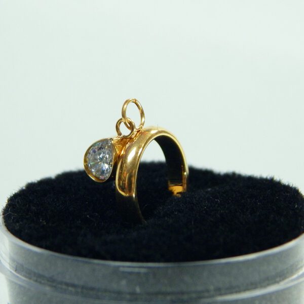 16G 11/32 Titanium Hinged Hoops With Bling